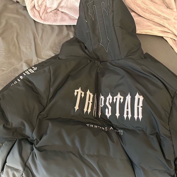 *LIMITED EDITION* Trapstar Jacket - Picture 5 of 6